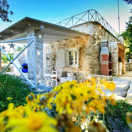 Le Dimore Di Trulli Mandorlo Con Piscina Esclusiva 빌라 푸티냐노