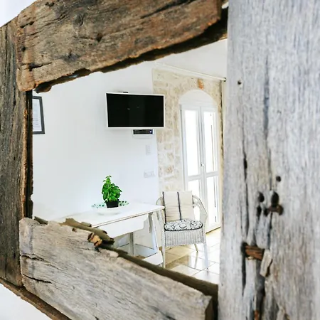 Le Dimore Di Trulli Mandorlo Con Piscina Esclusiva